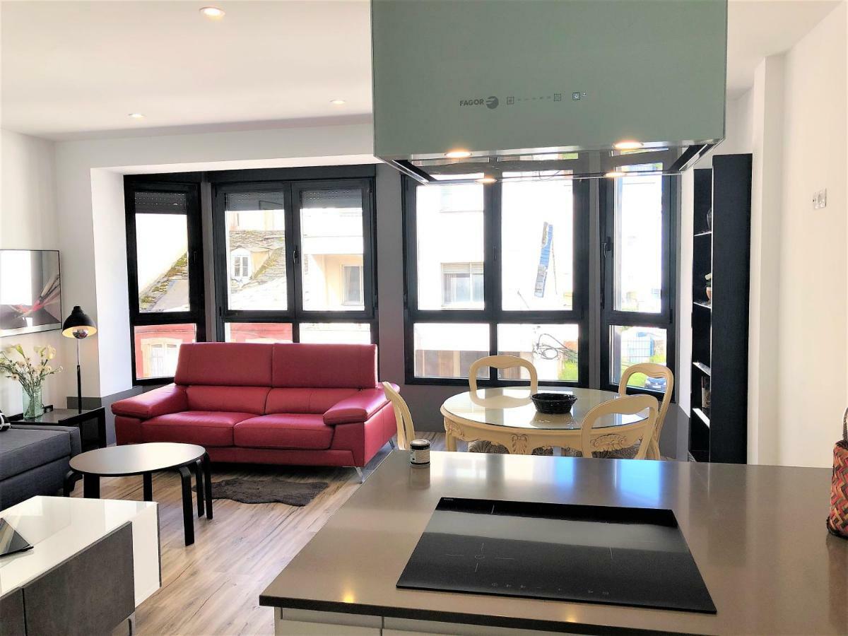 4 Apartamentos de Autor Lugo Bagian luar foto