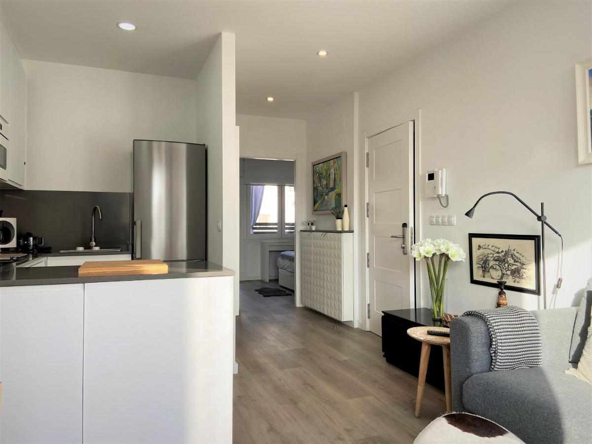 4 Apartamentos de Autor Lugo Bagian luar foto